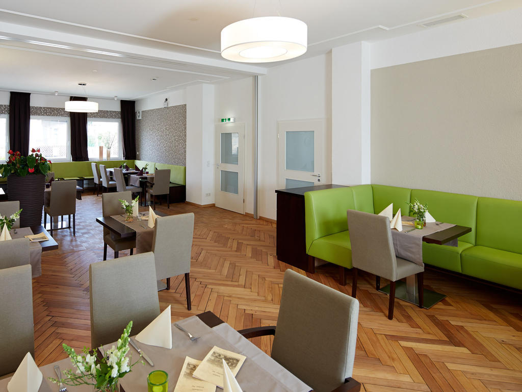 Hotel Karolinger Hof 로르슈 외부 사진